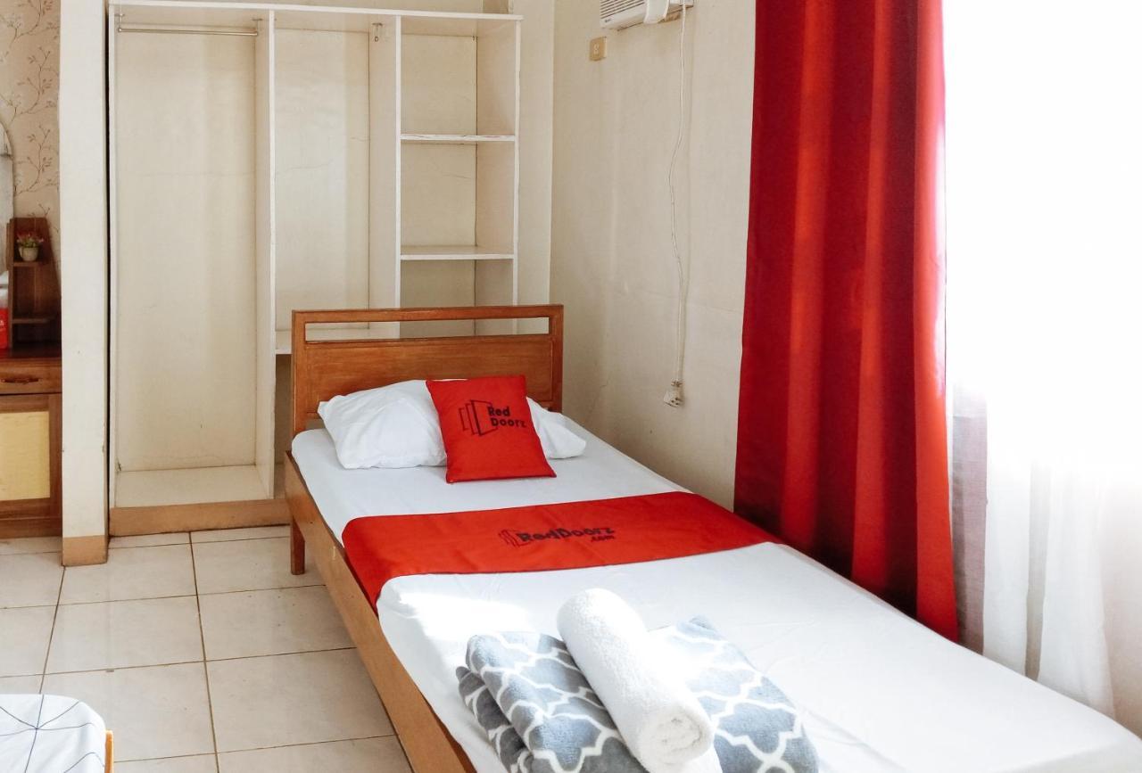 ホテル Reddoorz Near Davao Airport エクステリア 写真